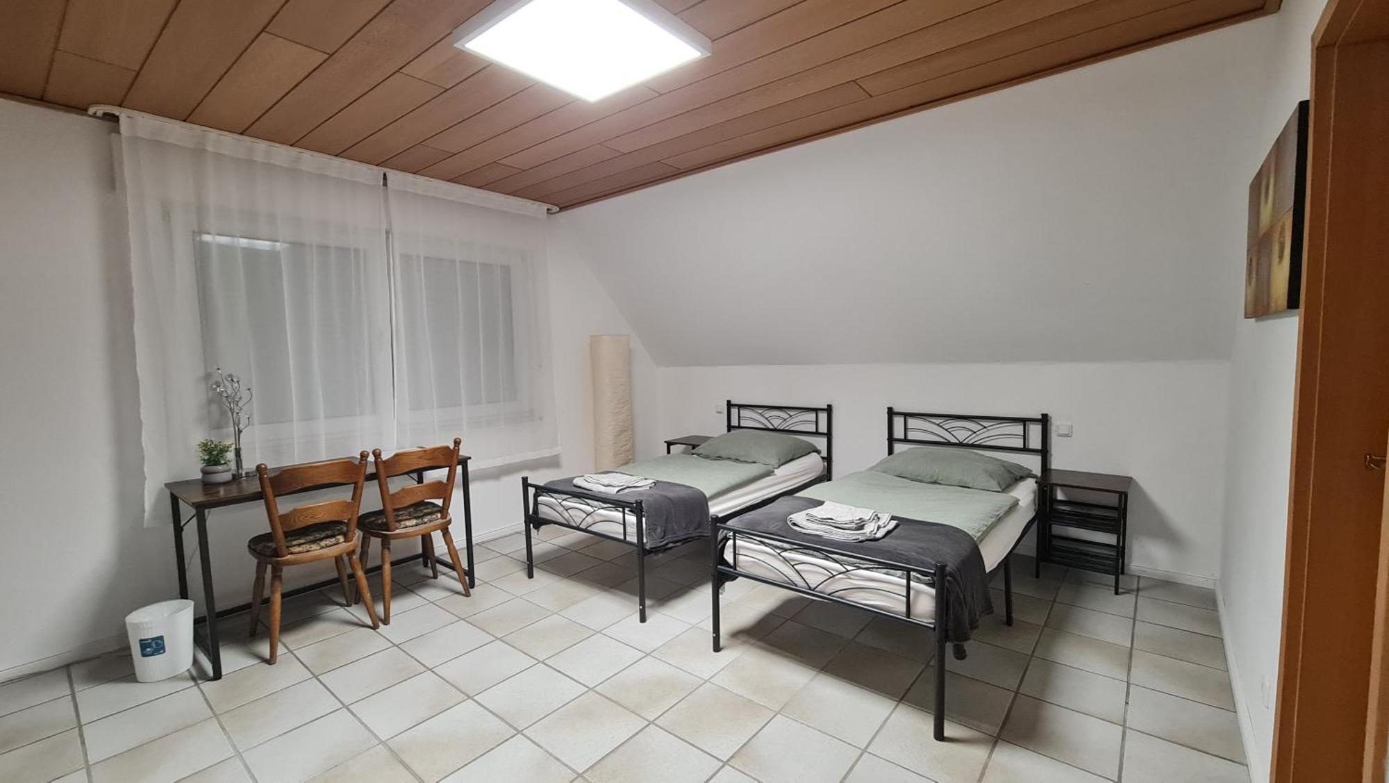 Отель Zimmer Nr 7 Mit Privates Badezimmer In Juelich Экстерьер фото